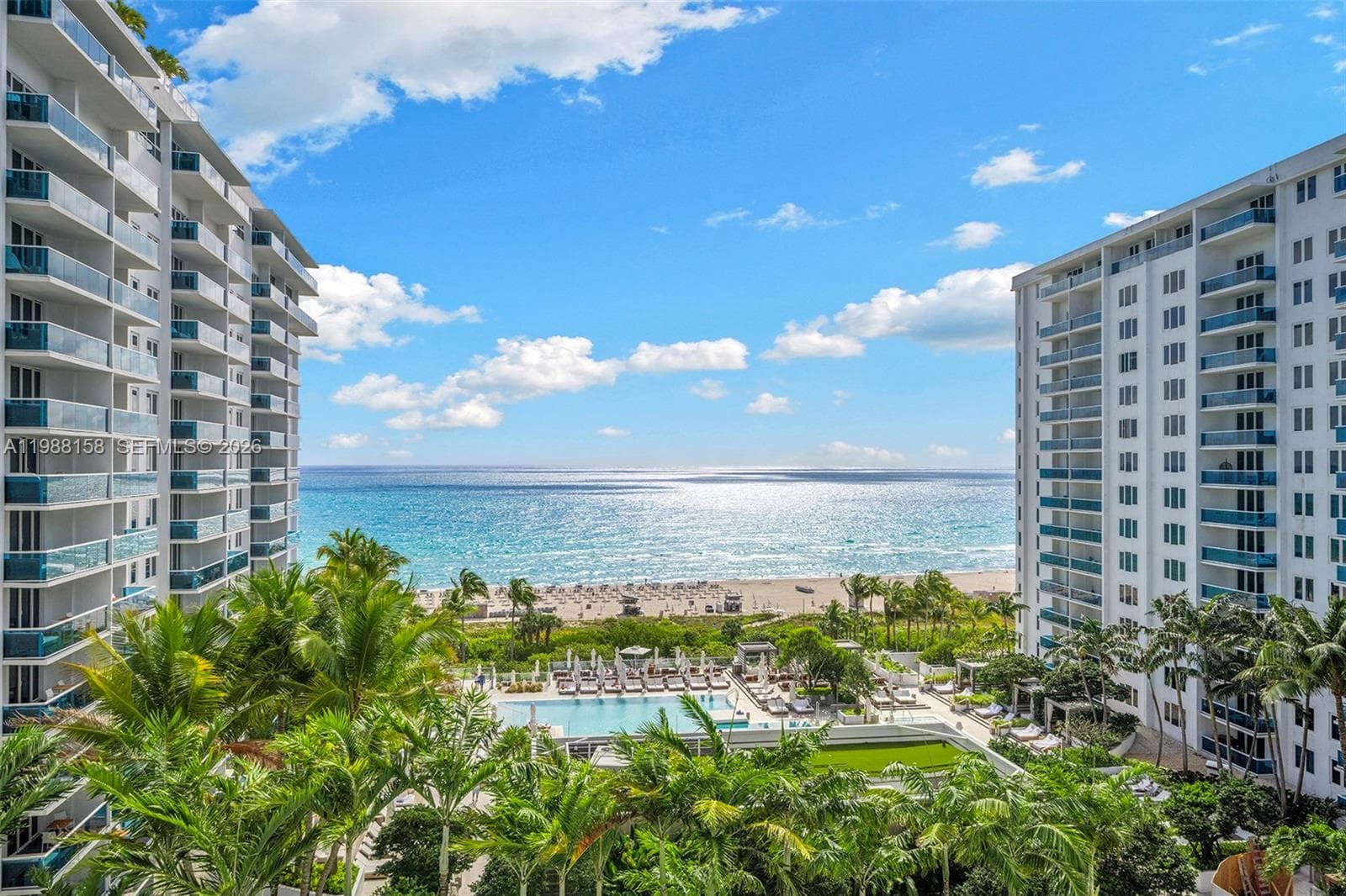 A11988158 — Miami Beach — 26