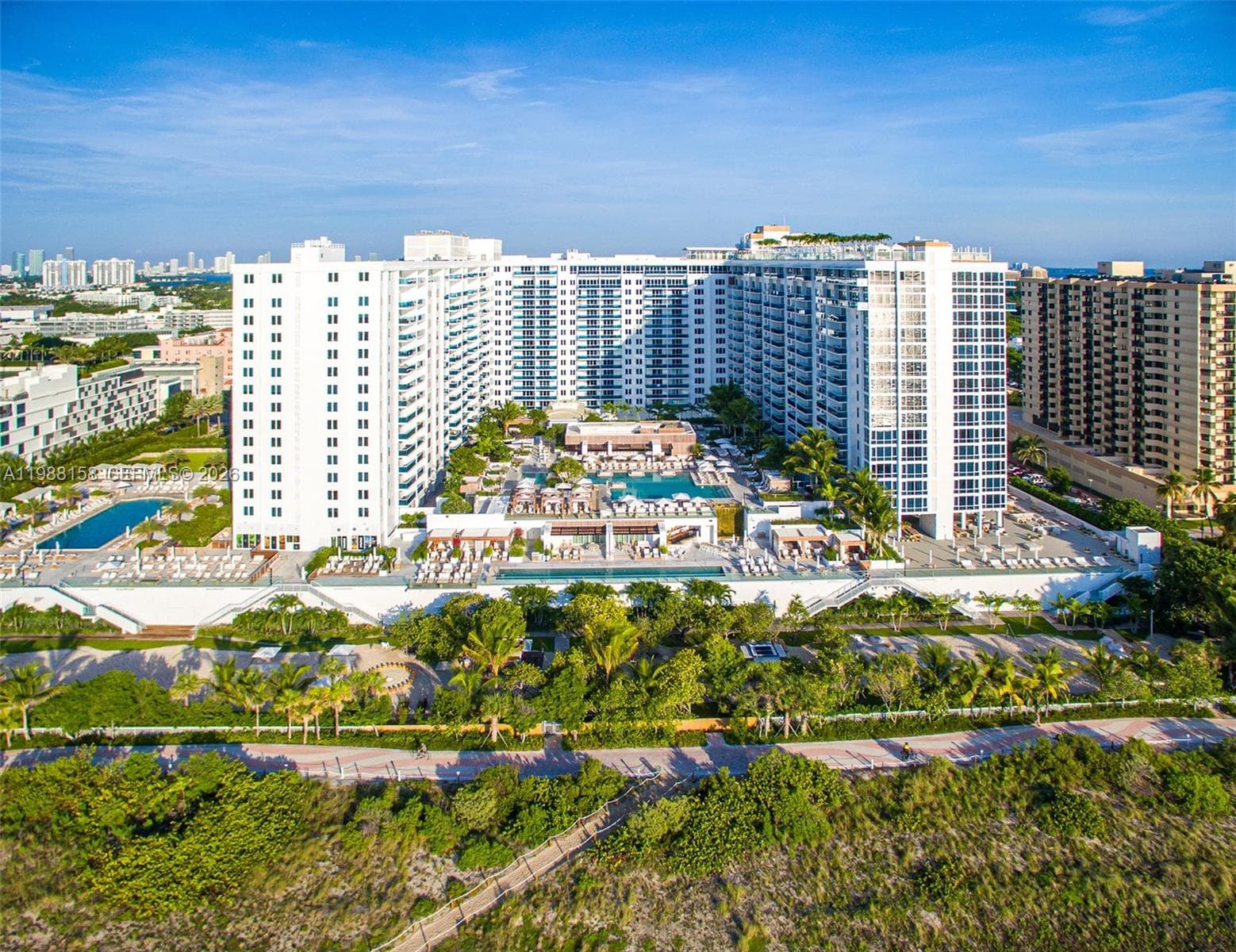 A11988158 — Miami Beach — 24