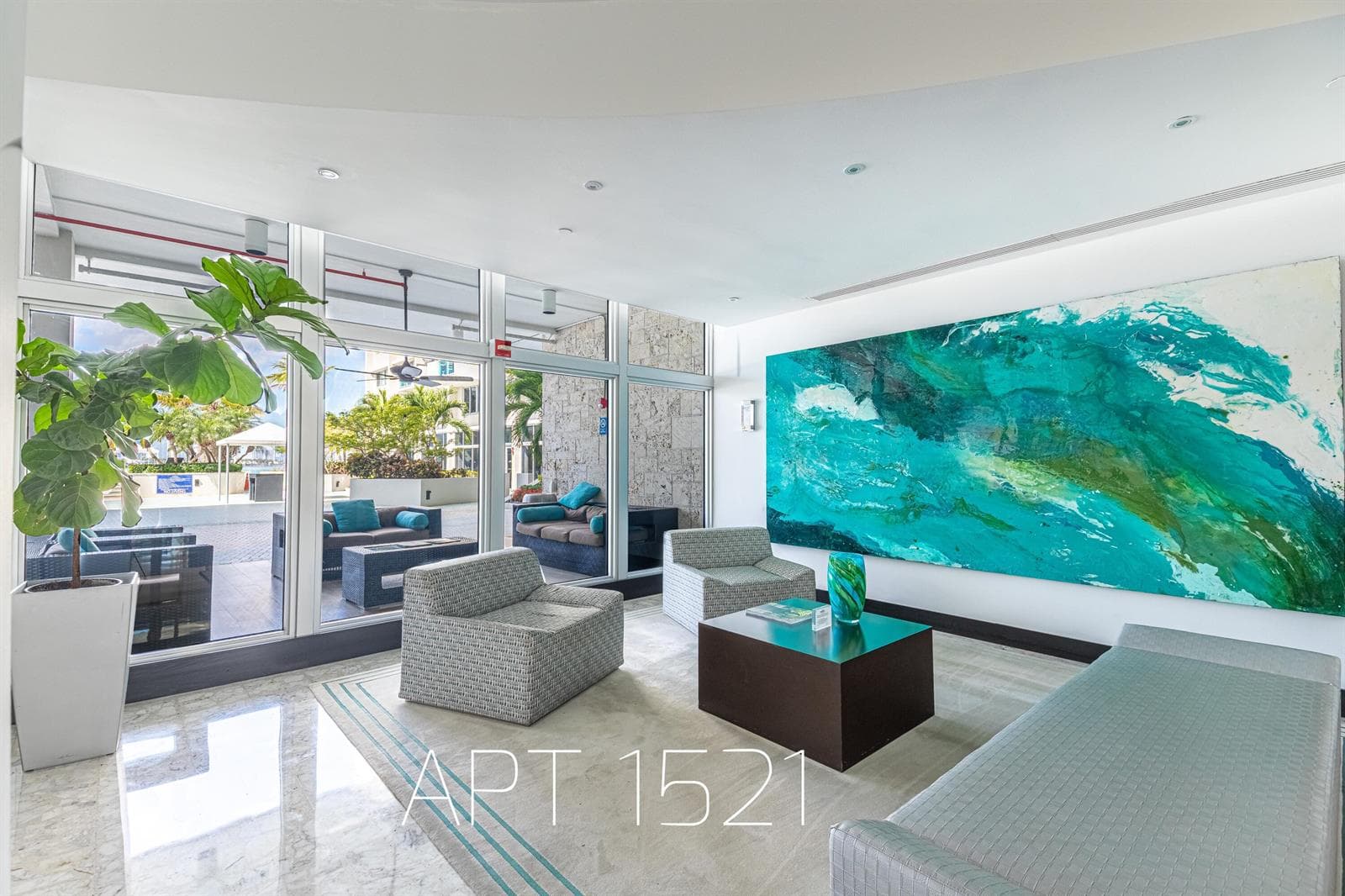 B26005979 — Miami Beach — 26