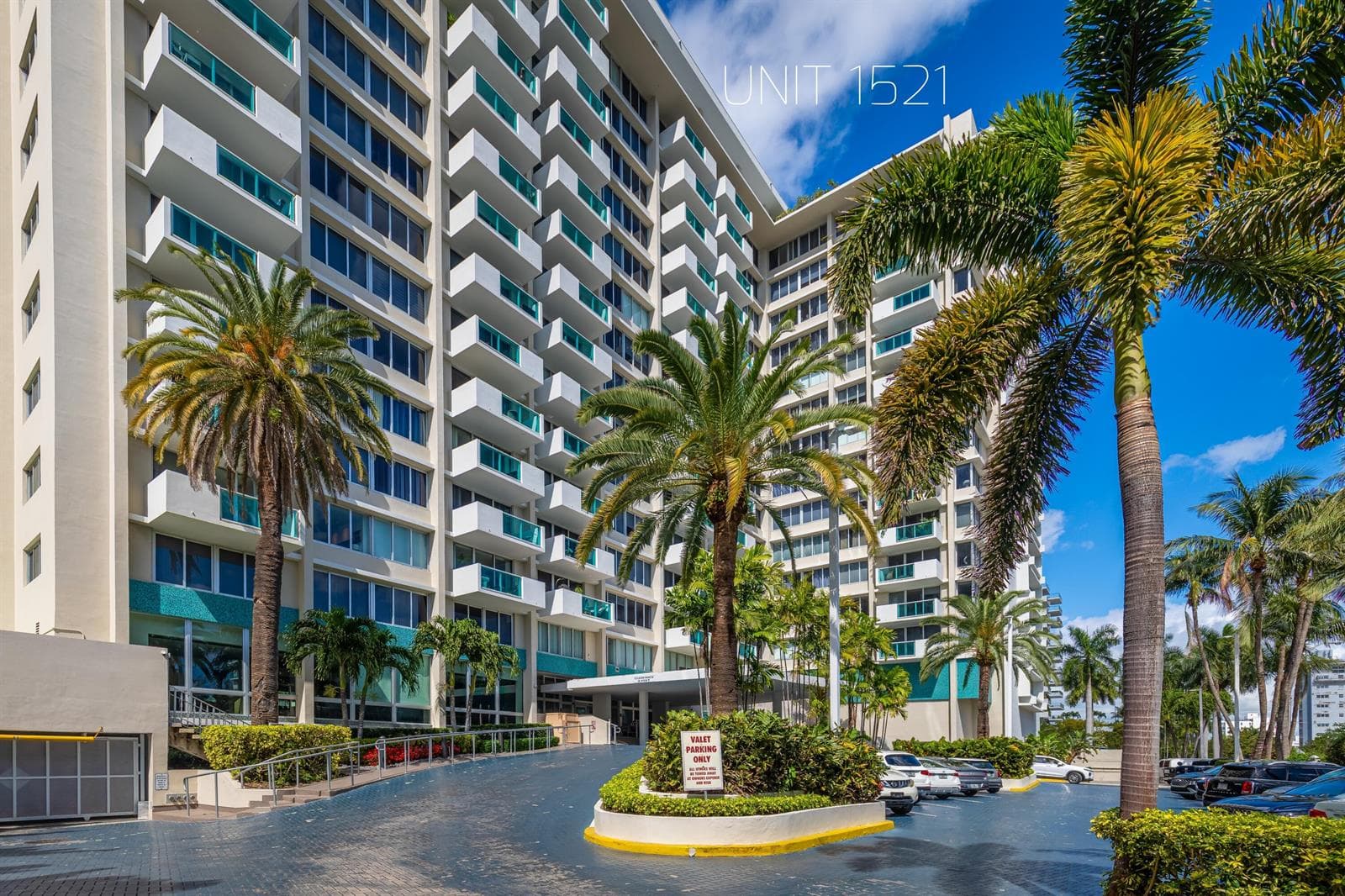 B26005979 — Miami Beach — 22