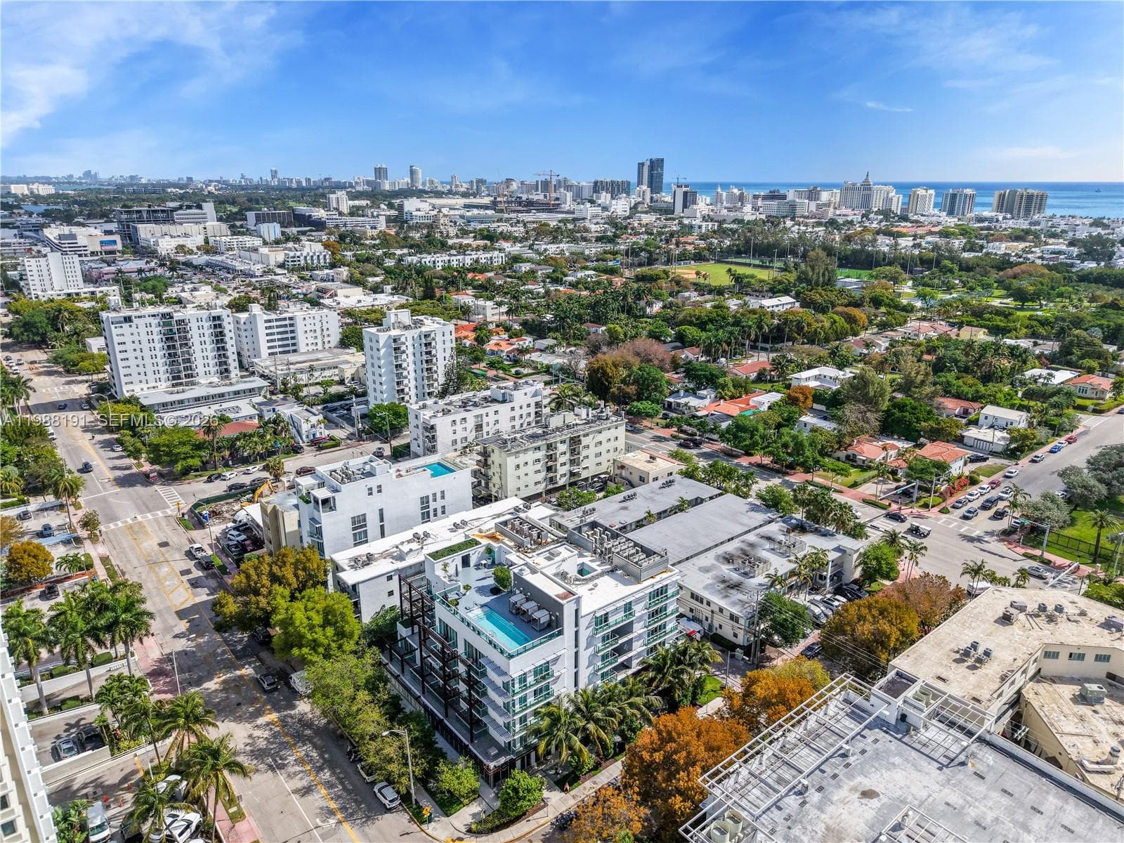 A11988191 — Miami Beach — 21
