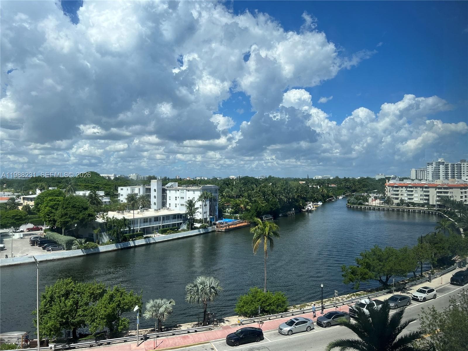A11988231 — Miami Beach — 29