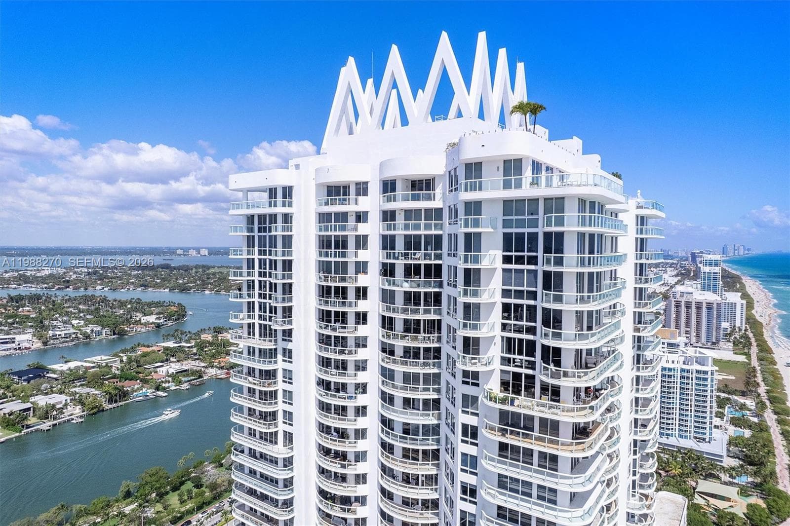 A11988270 — Miami Beach — 29
