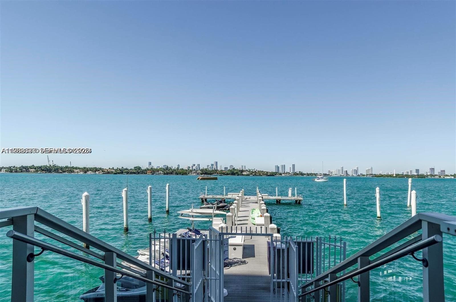 A11988627 — Miami Beach — 37