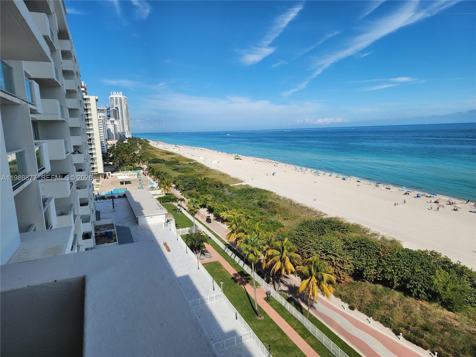 A11988877 — Miami Beach — 2