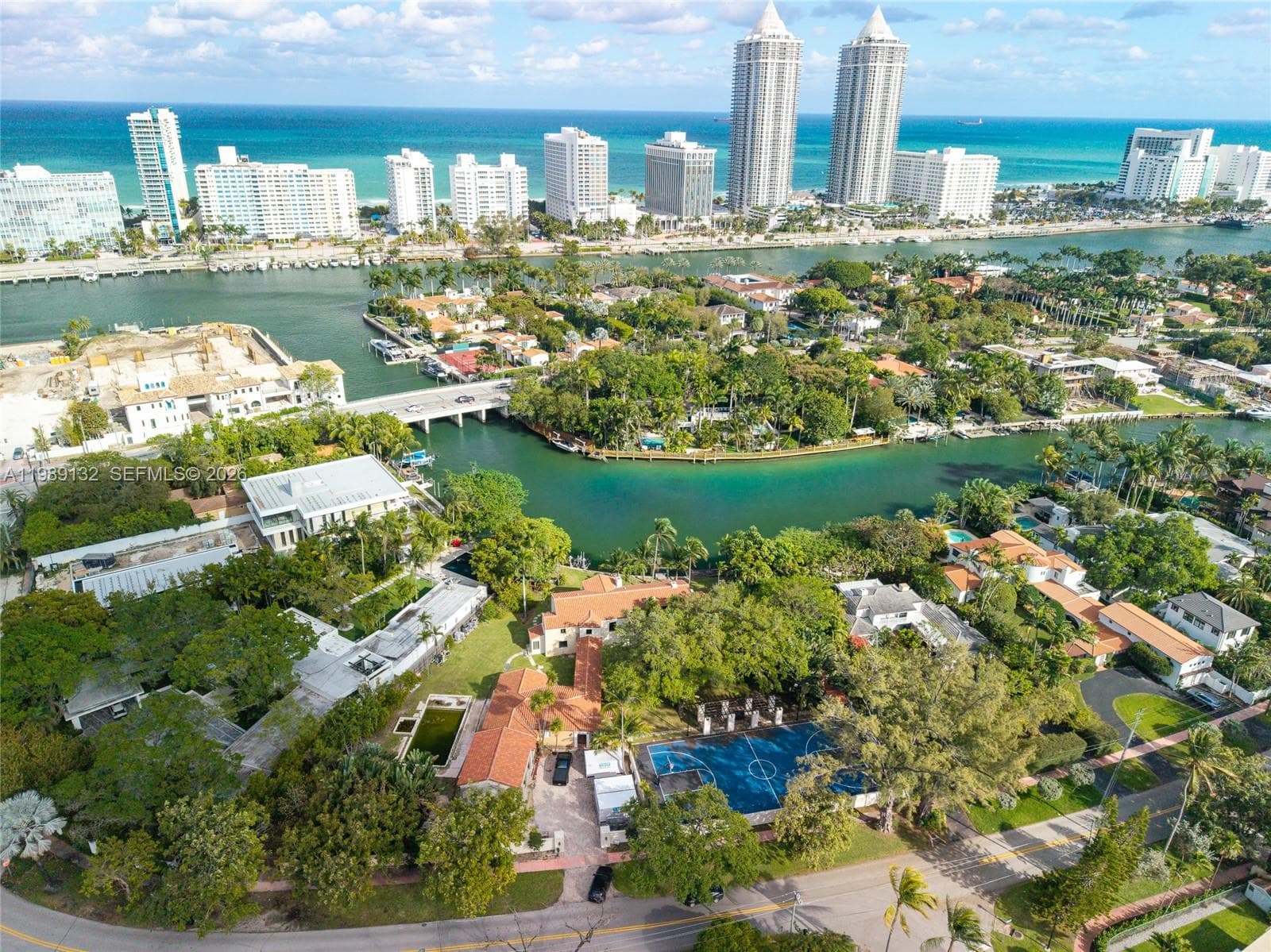 A11989132 — Miami Beach
