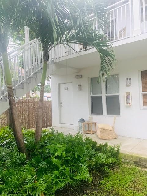 A11989179 — Miami Beach — 20