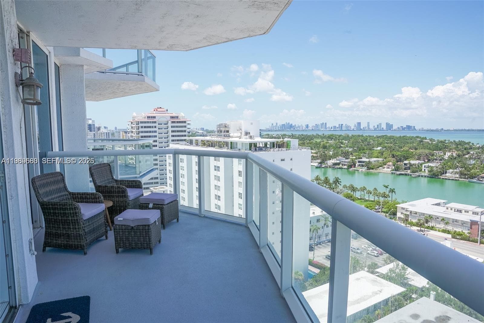 A11989680 — Miami Beach — 2