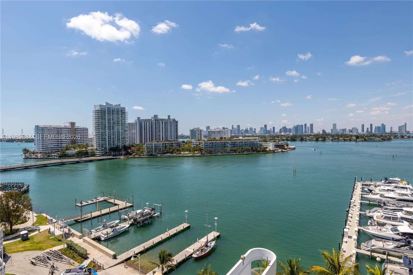 A11989884 — Miami Beach — 24