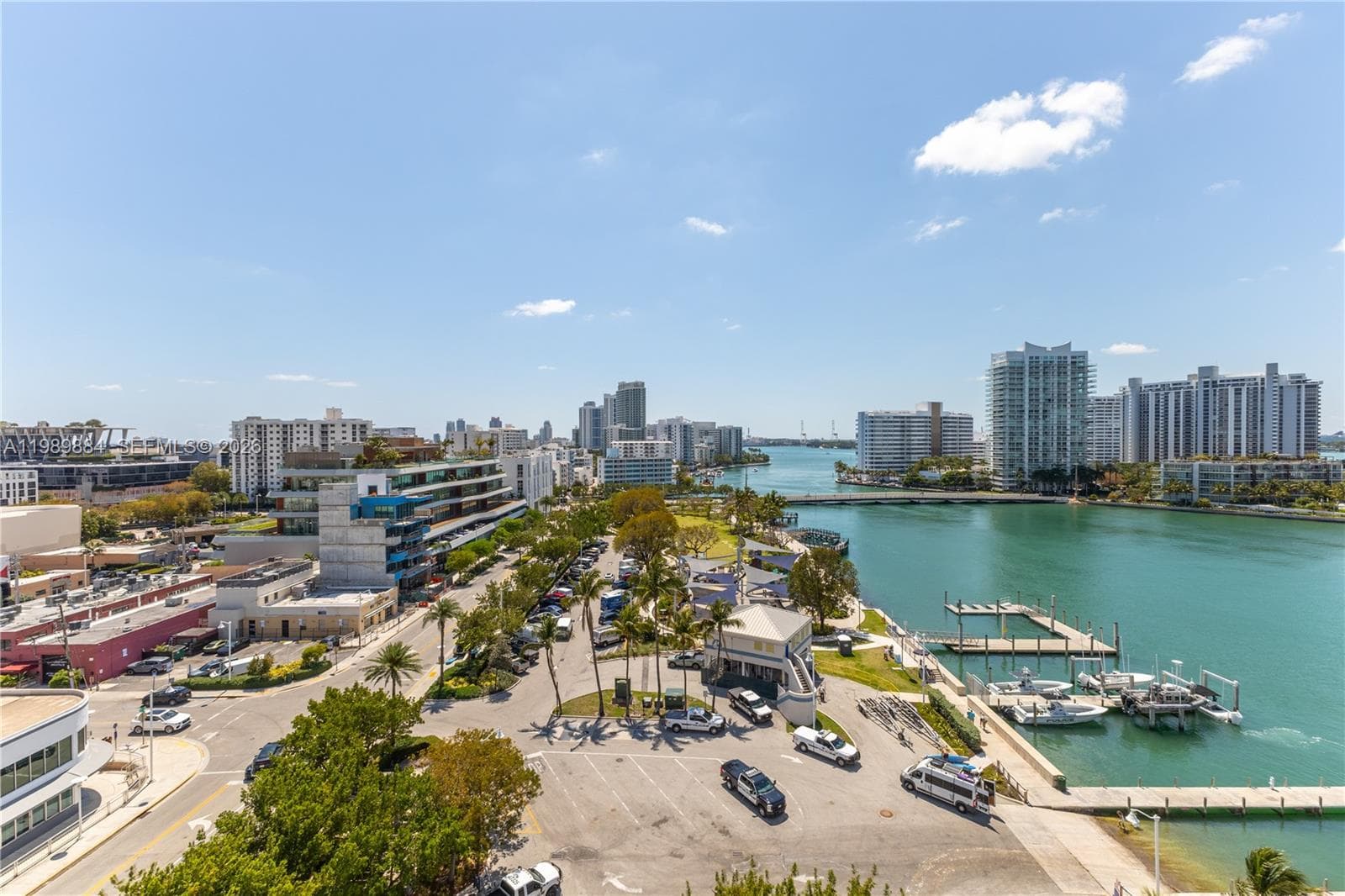 A11989884 — Miami Beach — 40