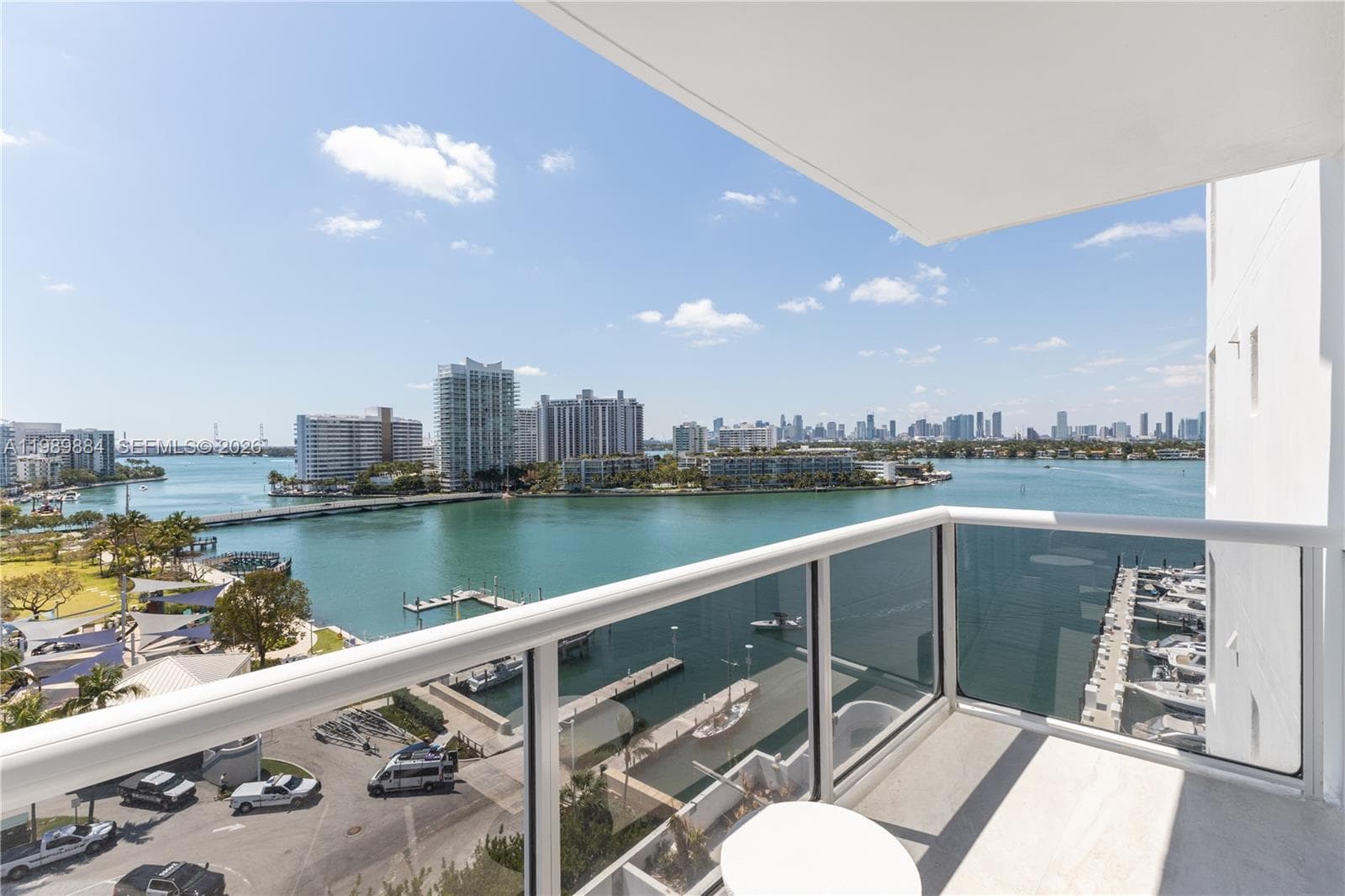A11989884 — Miami Beach — 39