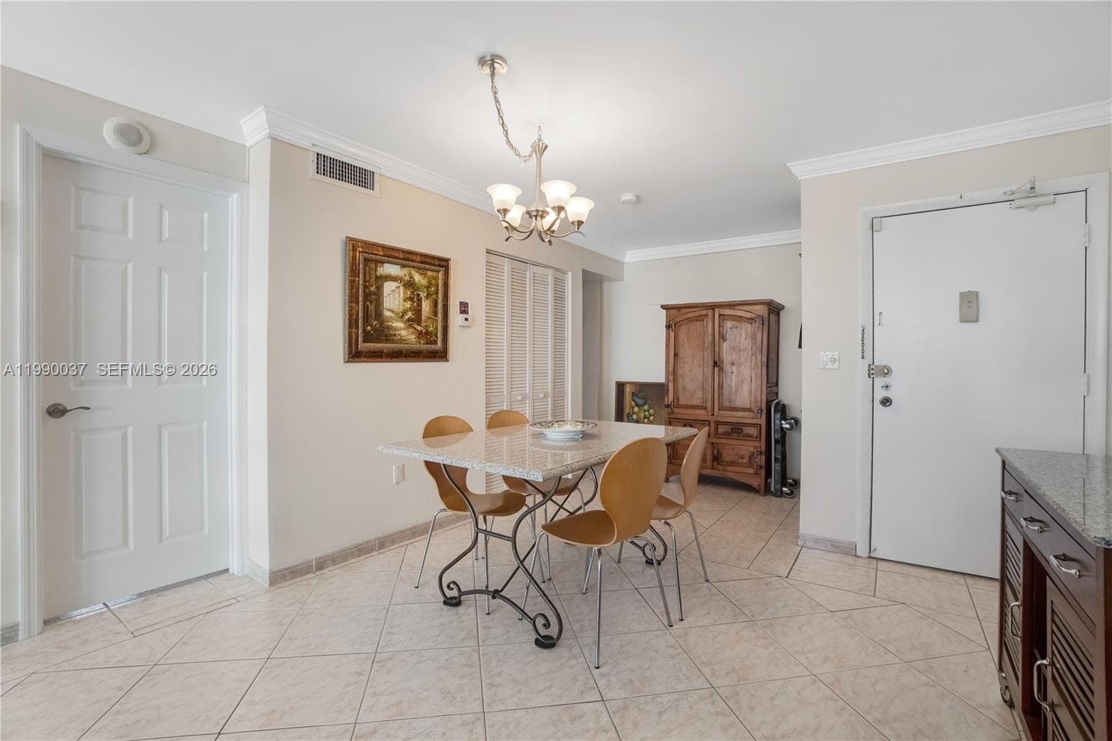 A11990037 — Miami Beach — 27
