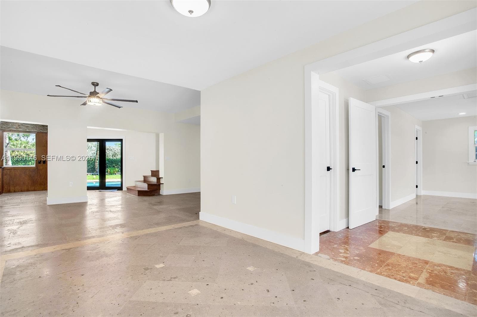 A11990146 — Miami Beach — 24