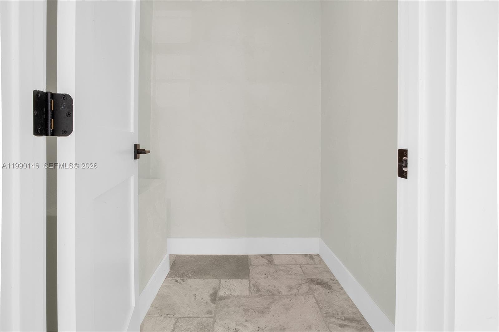 A11990146 — Miami Beach — 51