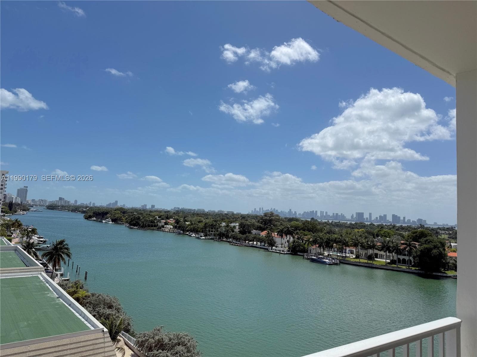 A11990179 — Miami Beach — 30