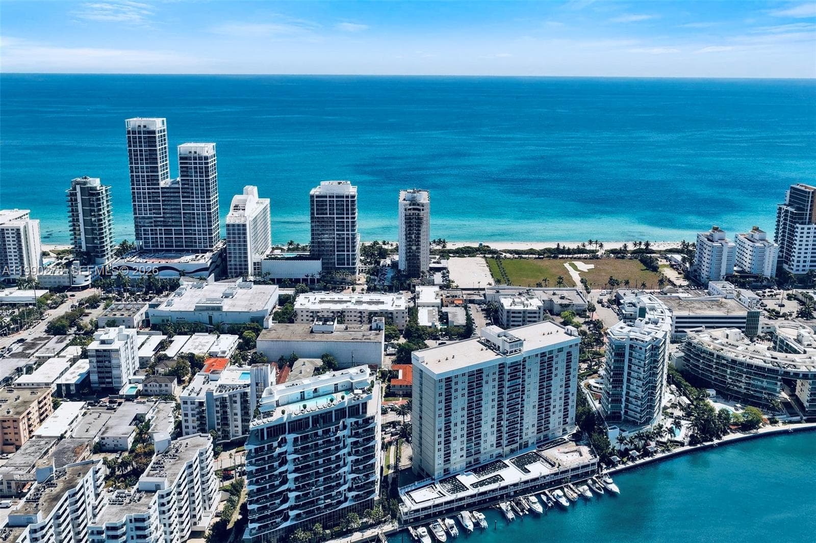 A11990278 — Miami Beach — 7