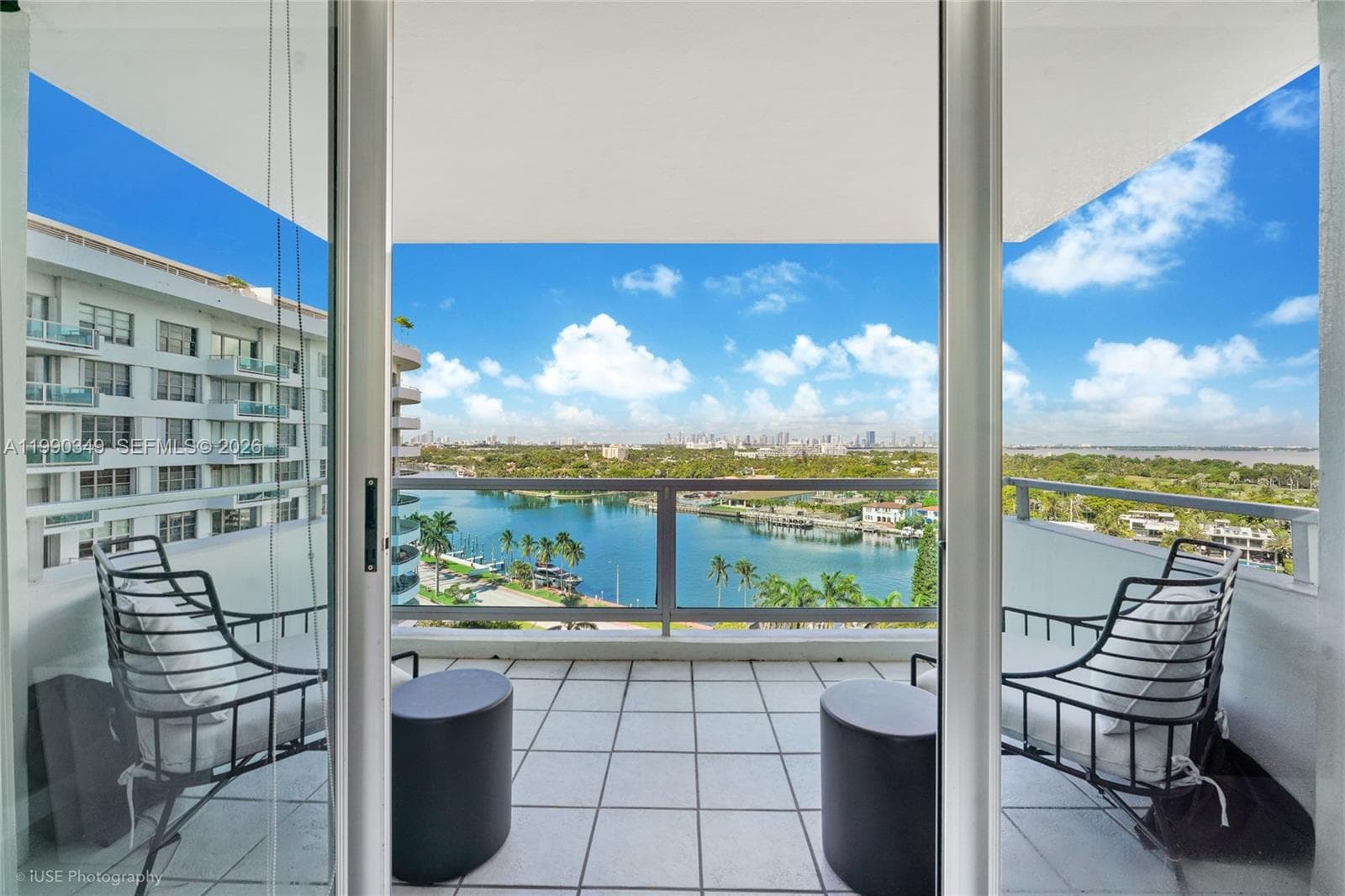 A11990349 — Miami Beach — 17