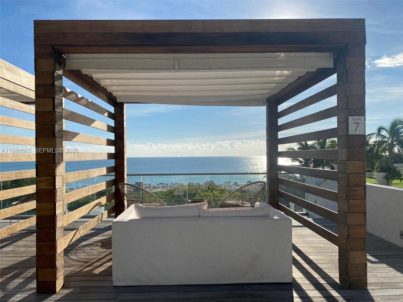 A11990505 — Miami Beach — 23