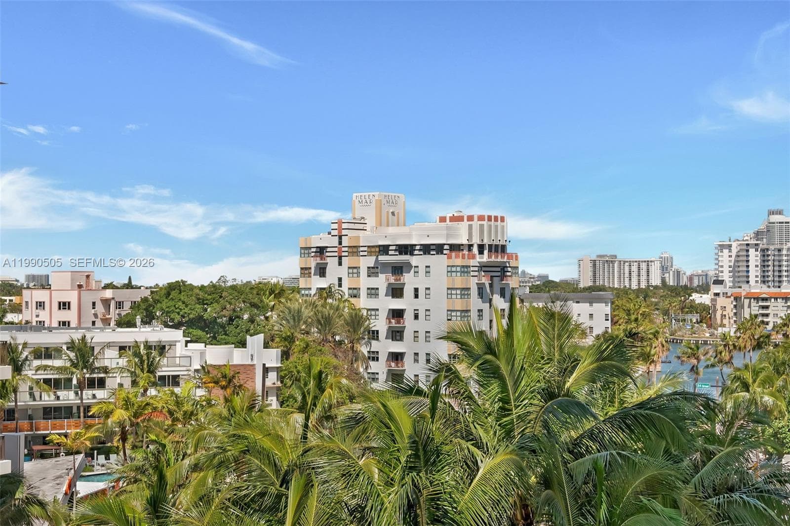 A11990505 — Miami Beach — 14