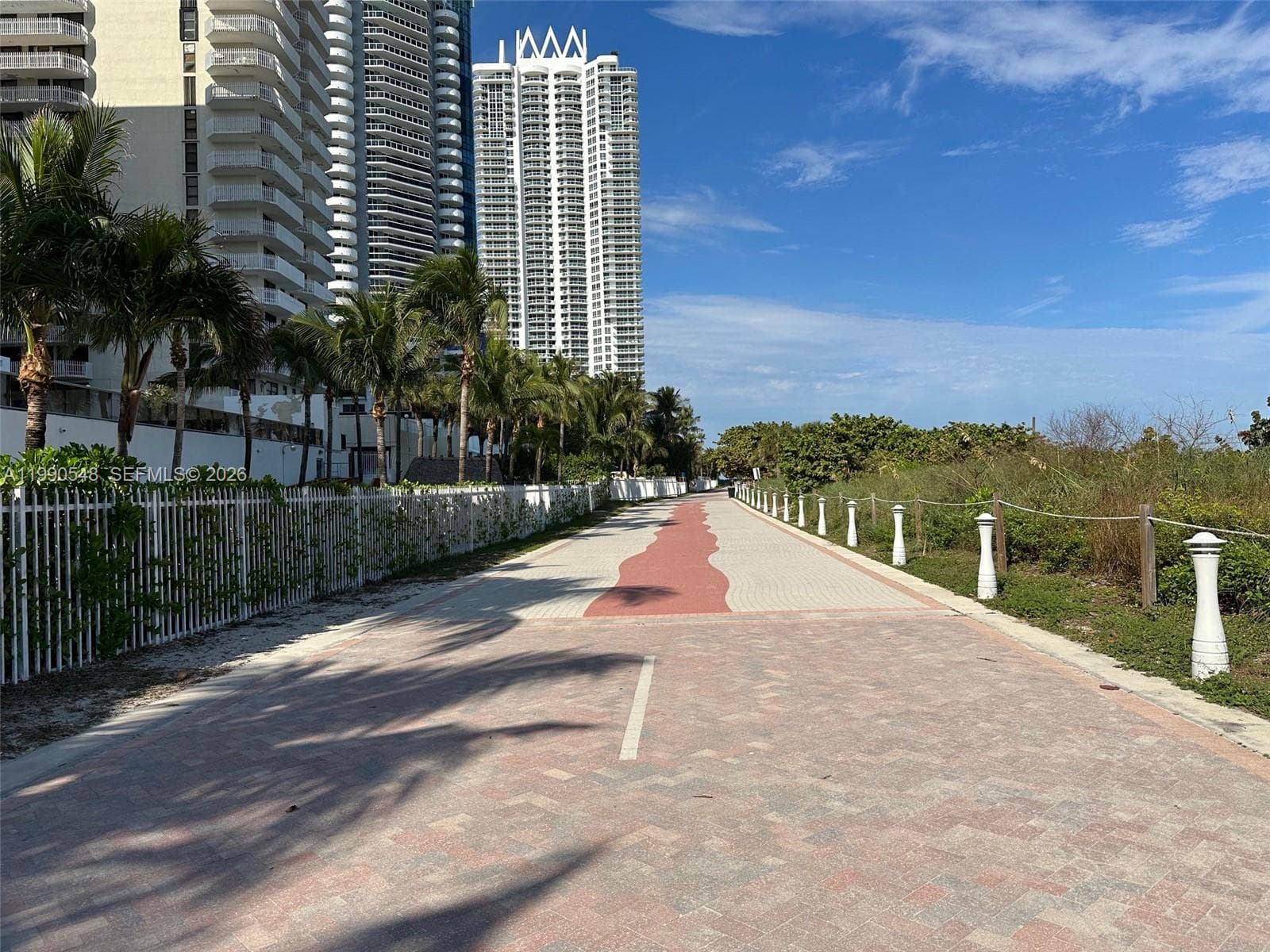 A11990548 — Miami Beach — 23