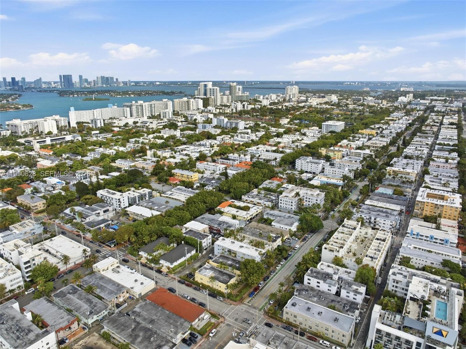 A11990623 — Miami Beach — 23