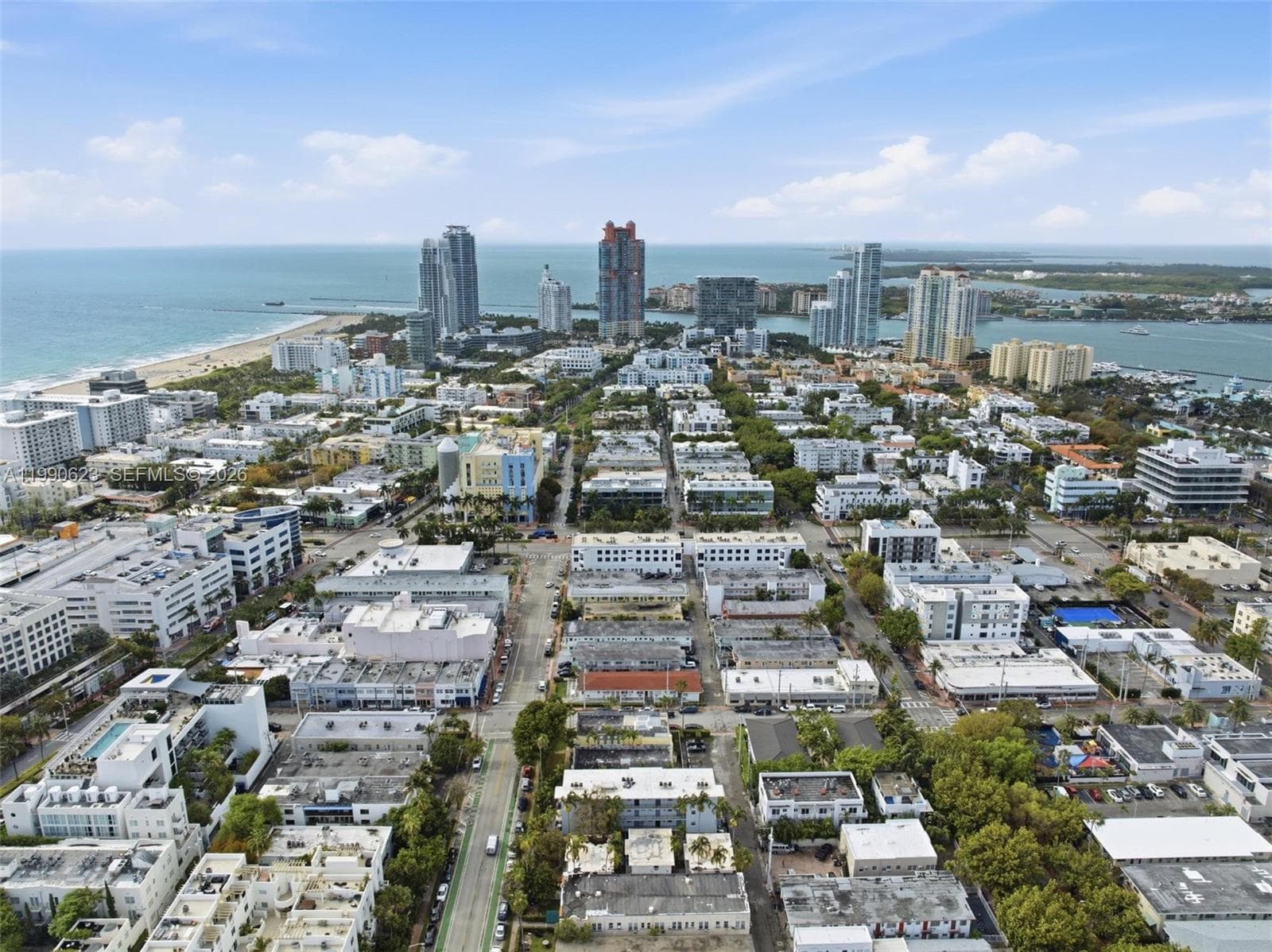 A11990623 — Miami Beach — 24