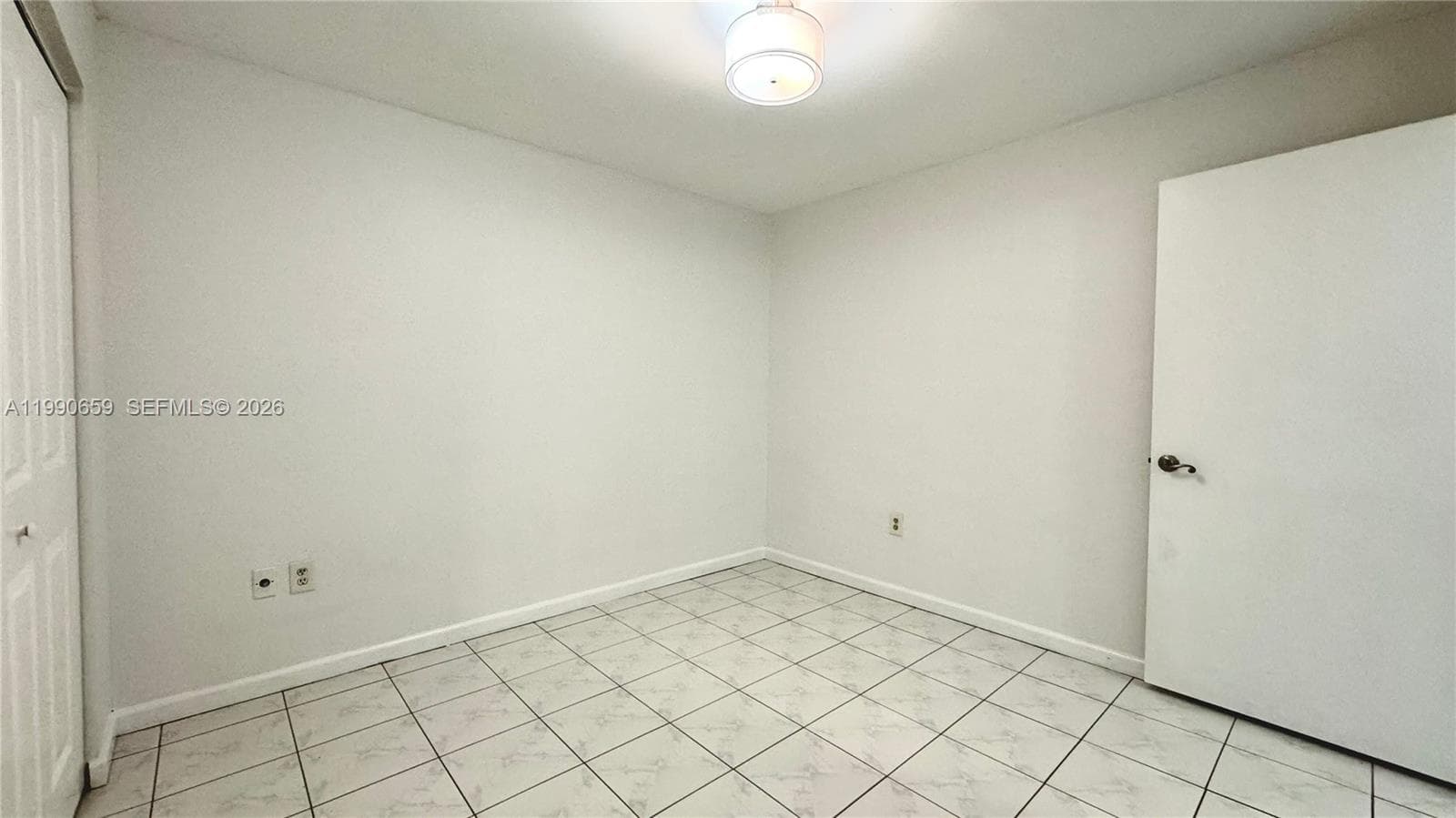 A11990659 — Miami Beach — 23