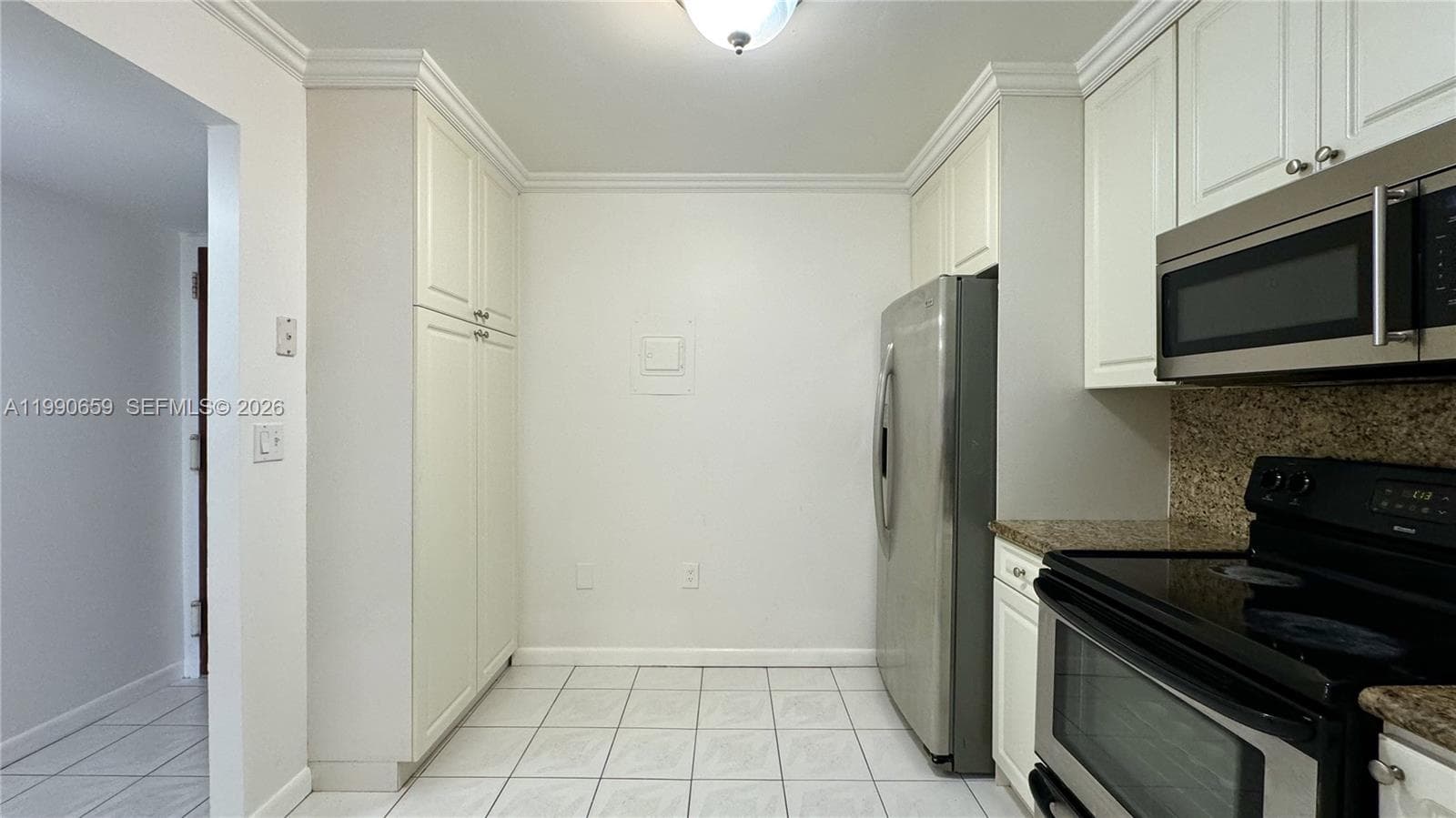 A11990659 — Miami Beach — 20