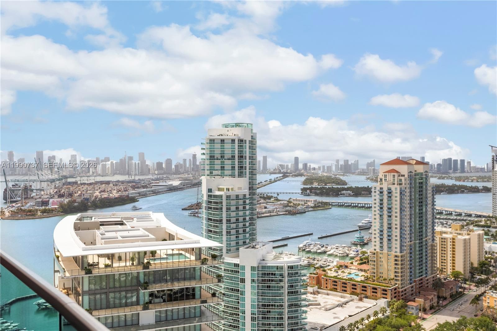 A11990737 — Miami Beach — 29