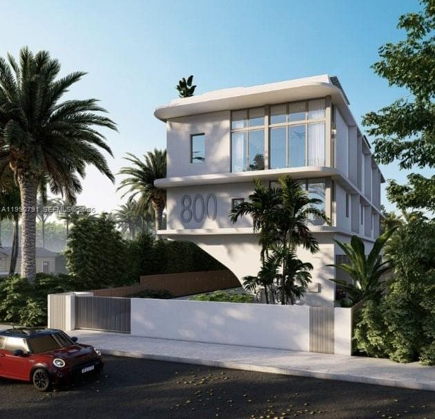 A11990791 — Miami Beach