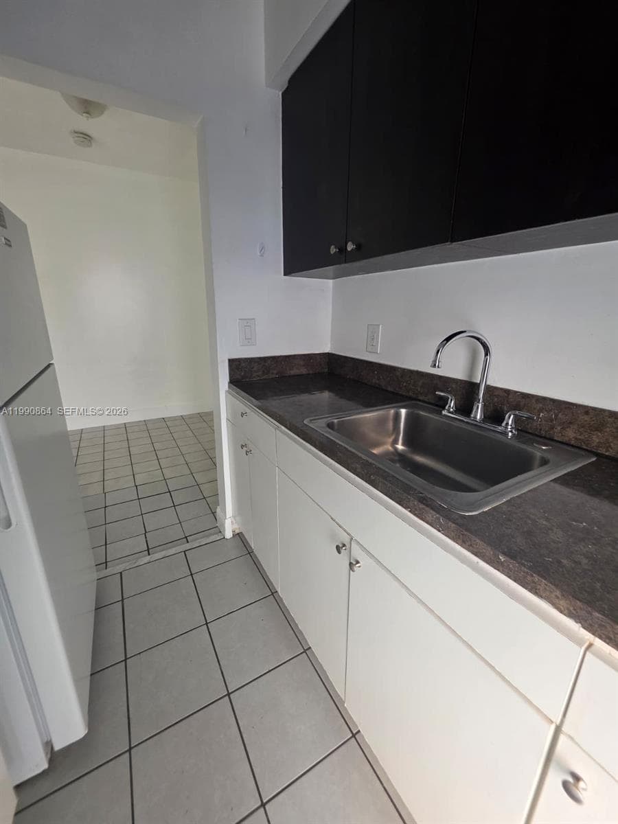 A11990864 — Miami Beach — 7