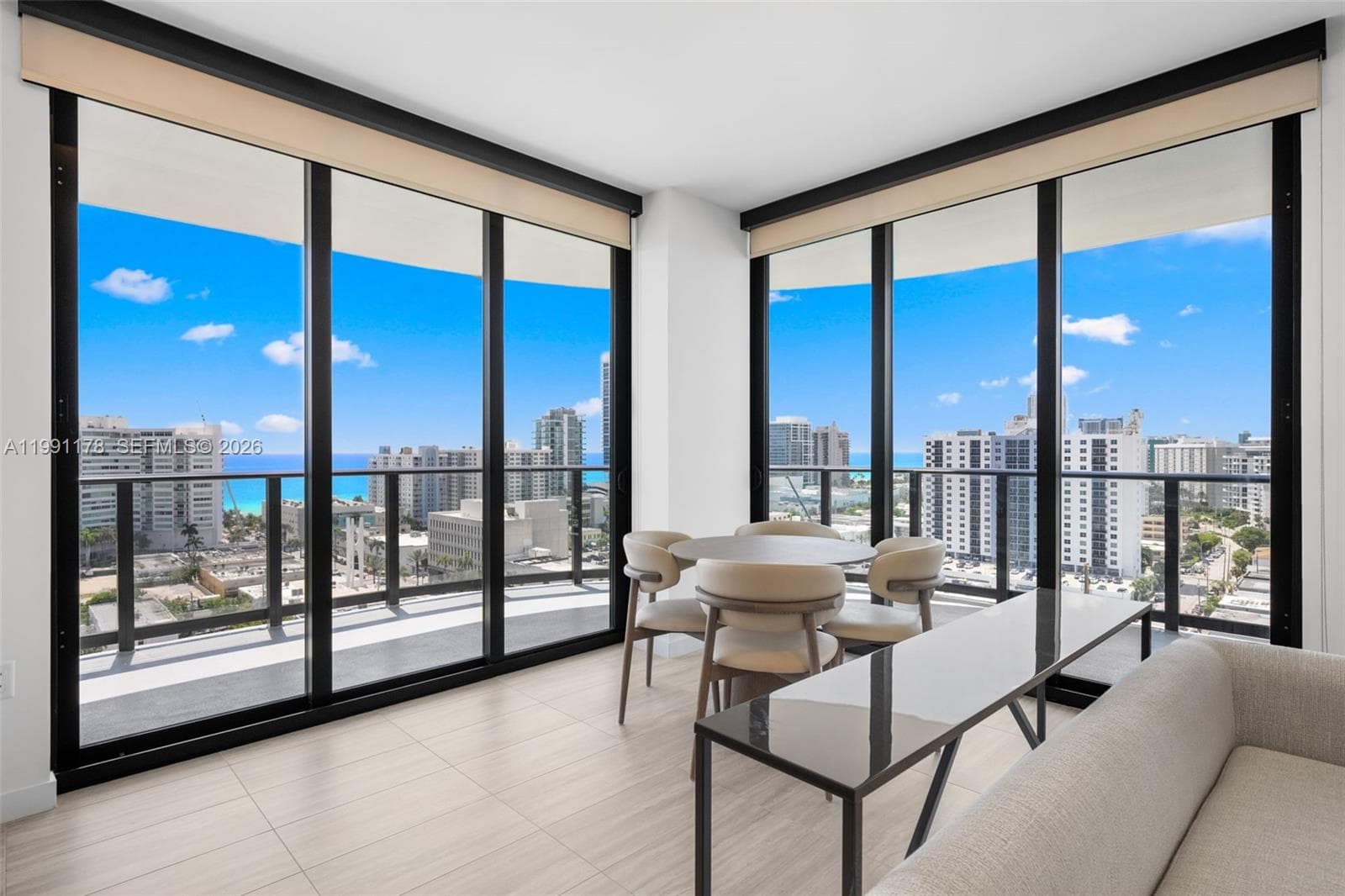 A11991178 — Miami Beach — 6