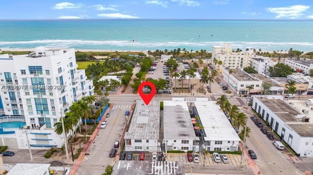 A11991277 — Miami Beach