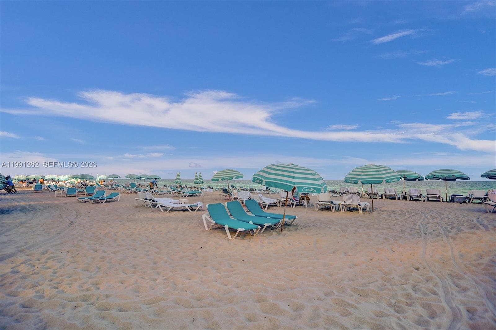 A11991282 — Miami Beach — 14