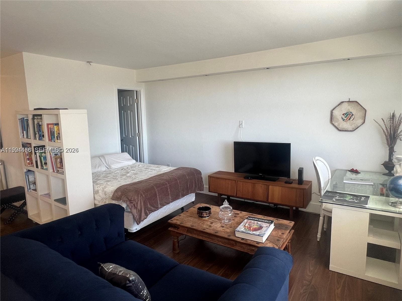 A11991456 — Miami Beach — 9