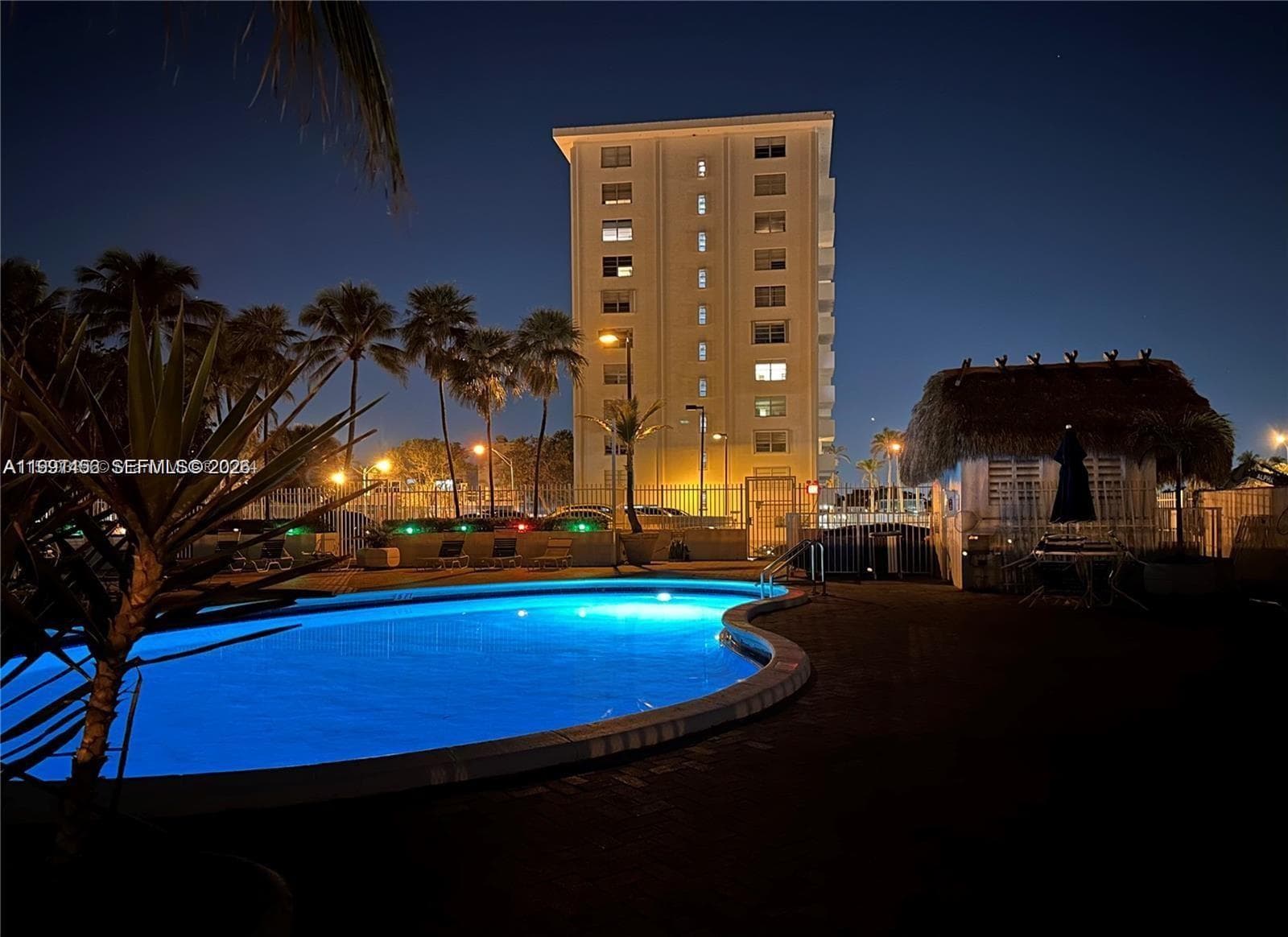 A11991456 — Miami Beach — 19