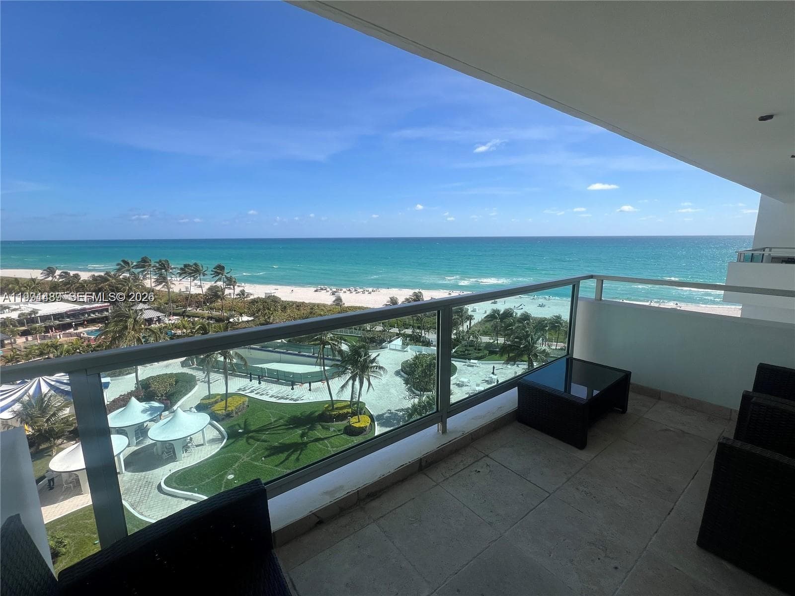 A11991489 — Miami Beach — 26