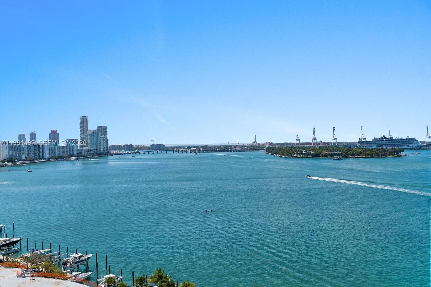 A11991497 — Miami Beach — 2