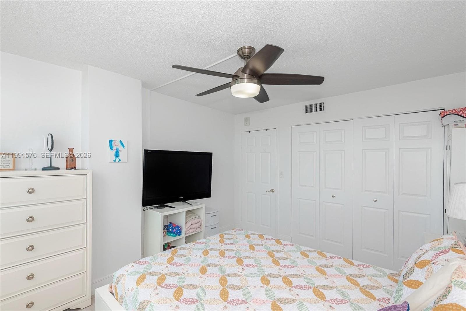 A11991576 — Miami Beach — 27