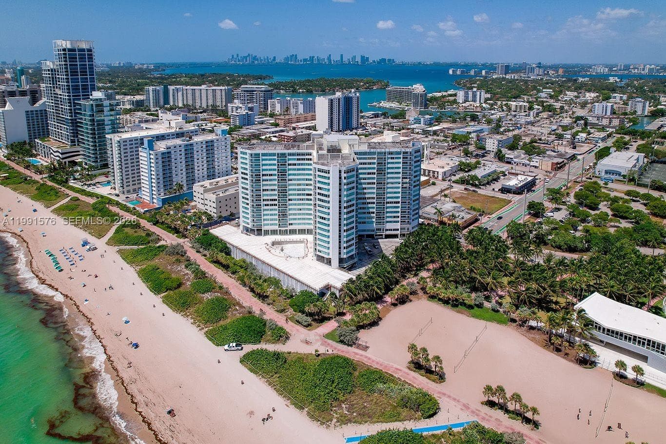 A11991576 — Miami Beach — 2
