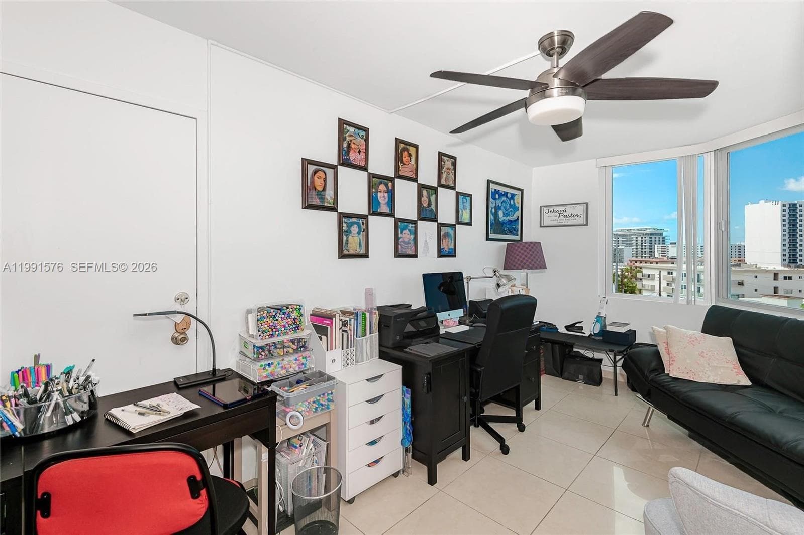A11991576 — Miami Beach — 17