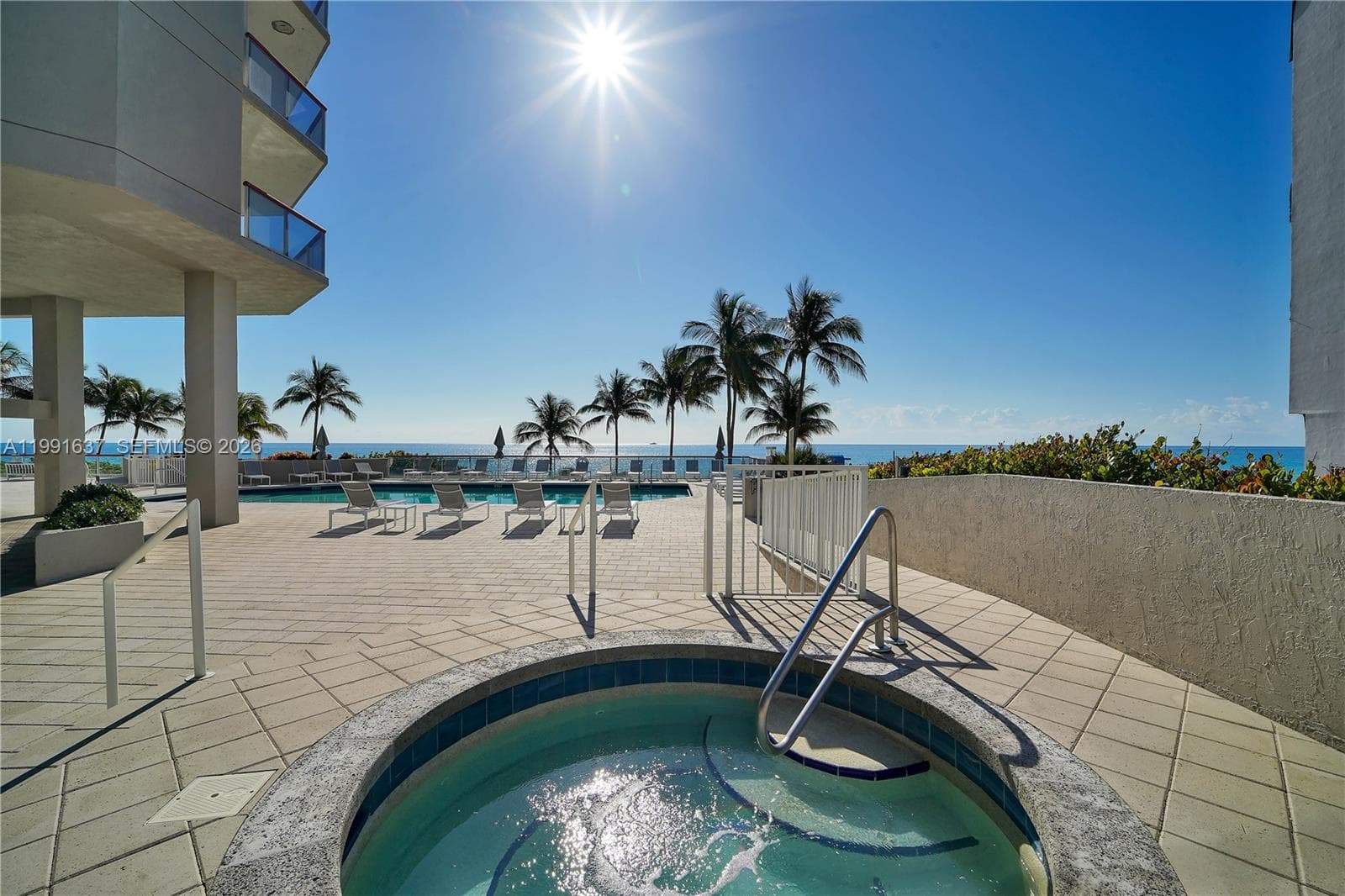 A11991637 — Miami Beach — 35