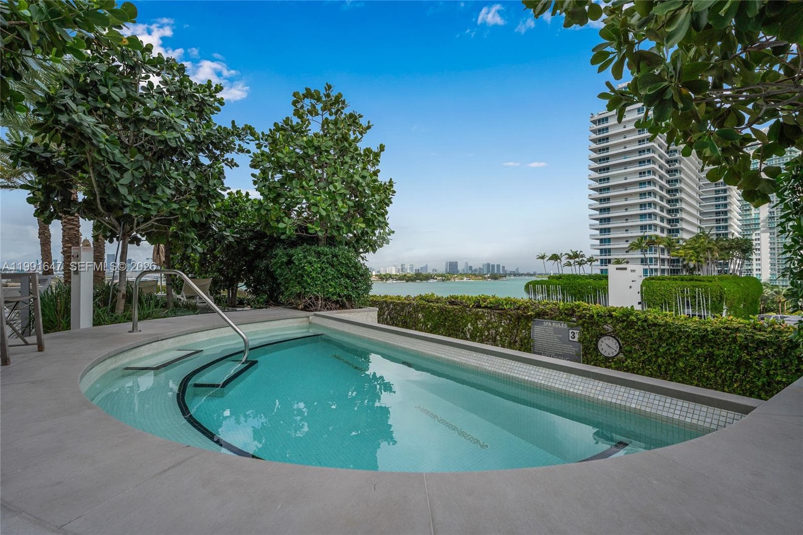 A11991647 — Miami Beach — 7