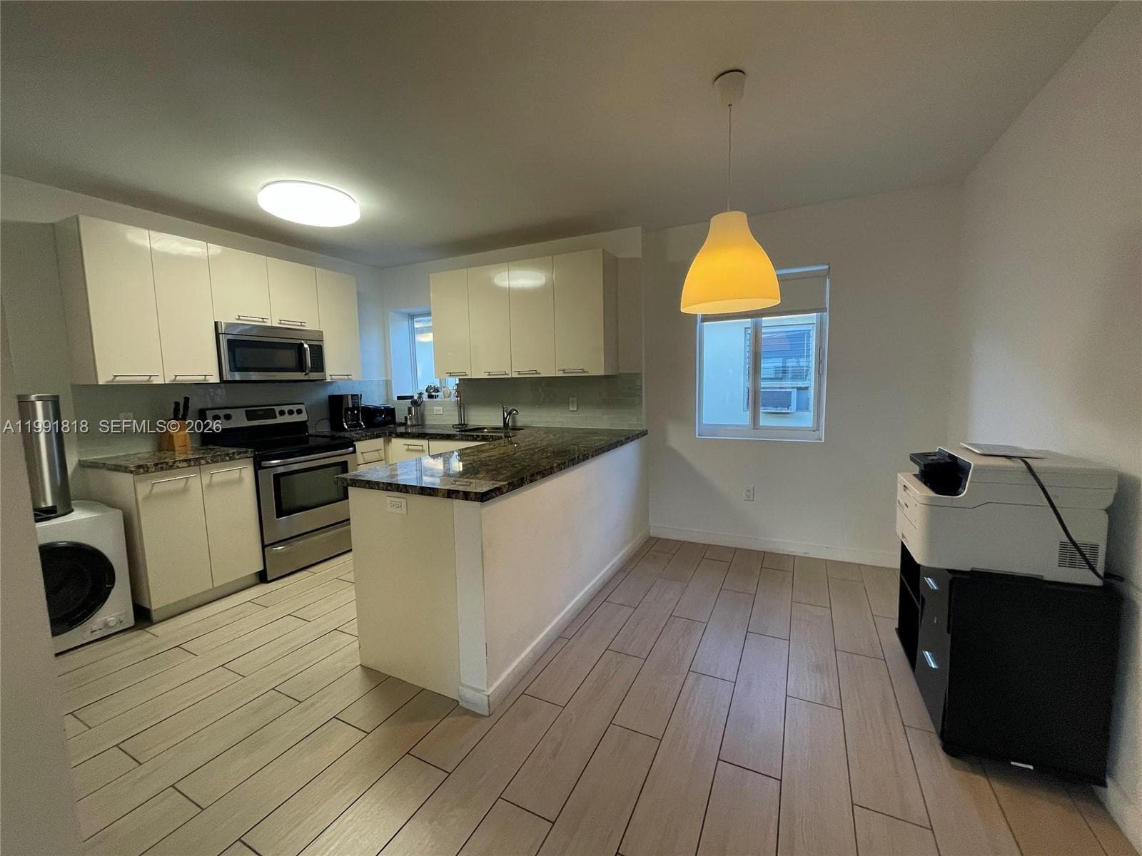 A11991818 — Miami Beach — 4
