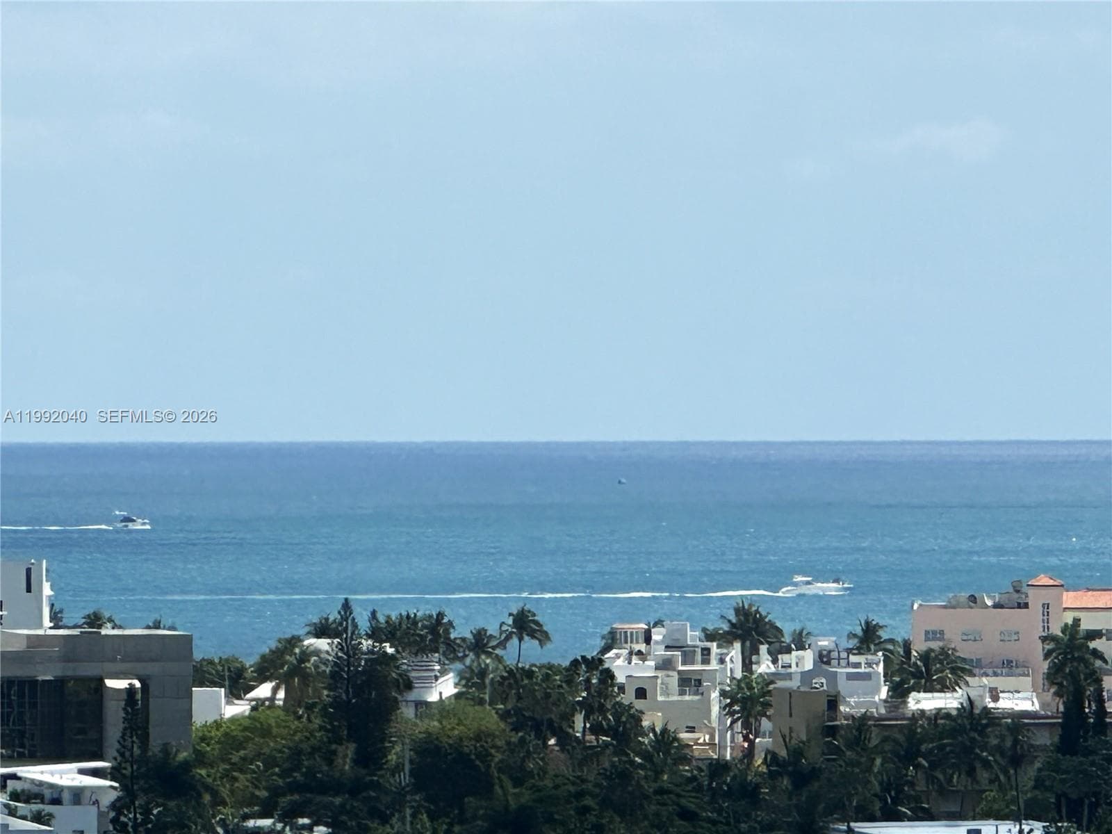 A11992040 — Miami Beach — 2