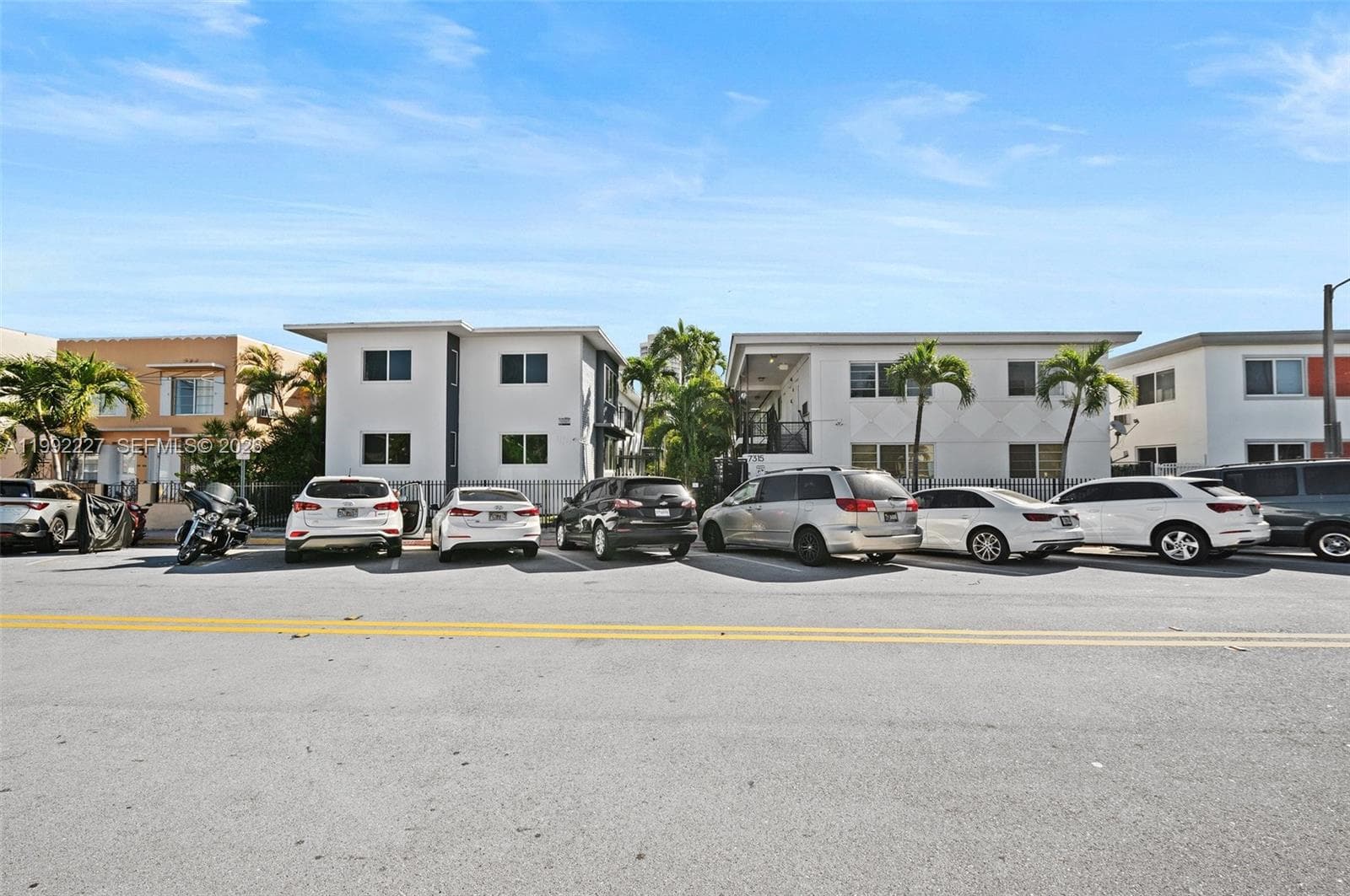 A11992227 — Miami Beach — 20