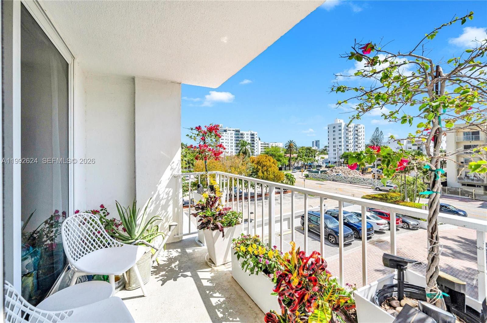 A11992624 — Miami Beach — 31
