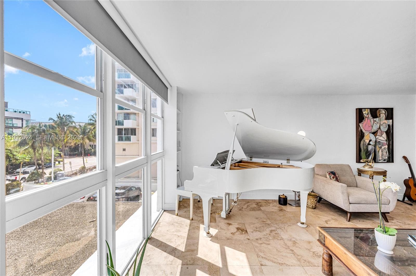 A11992624 — Miami Beach — 8