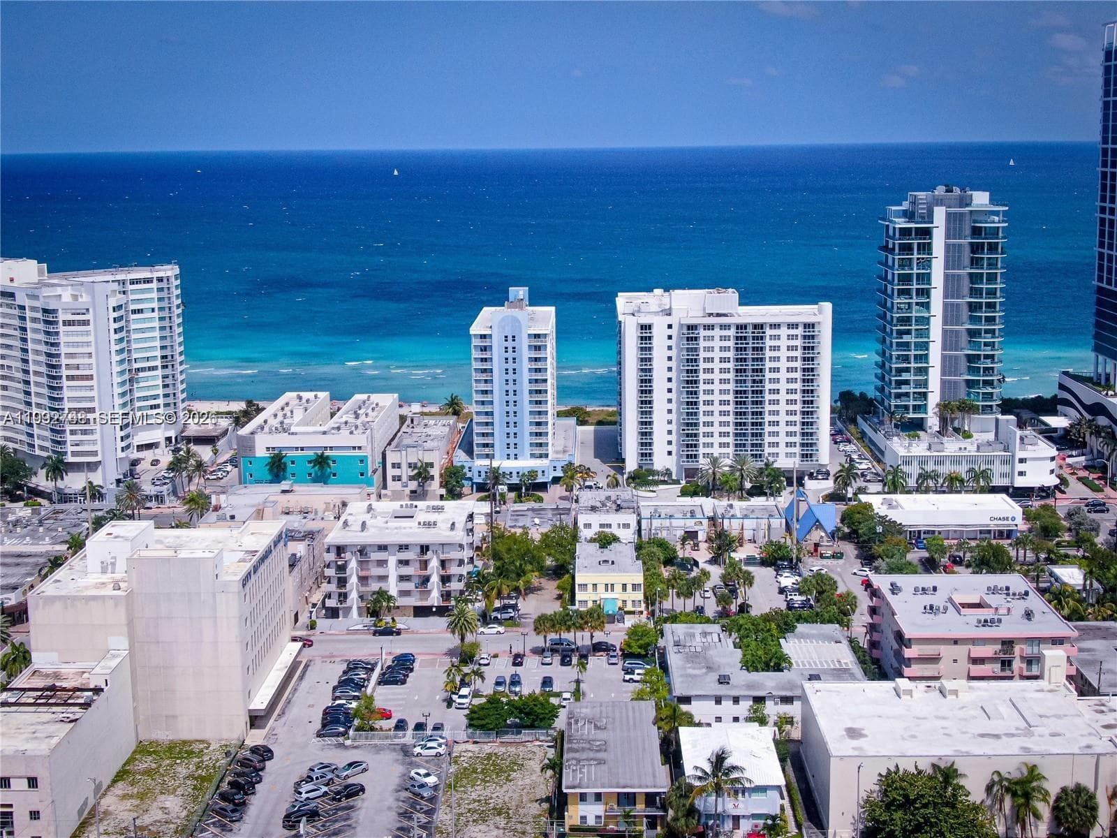 A11992748 — Miami Beach — 7