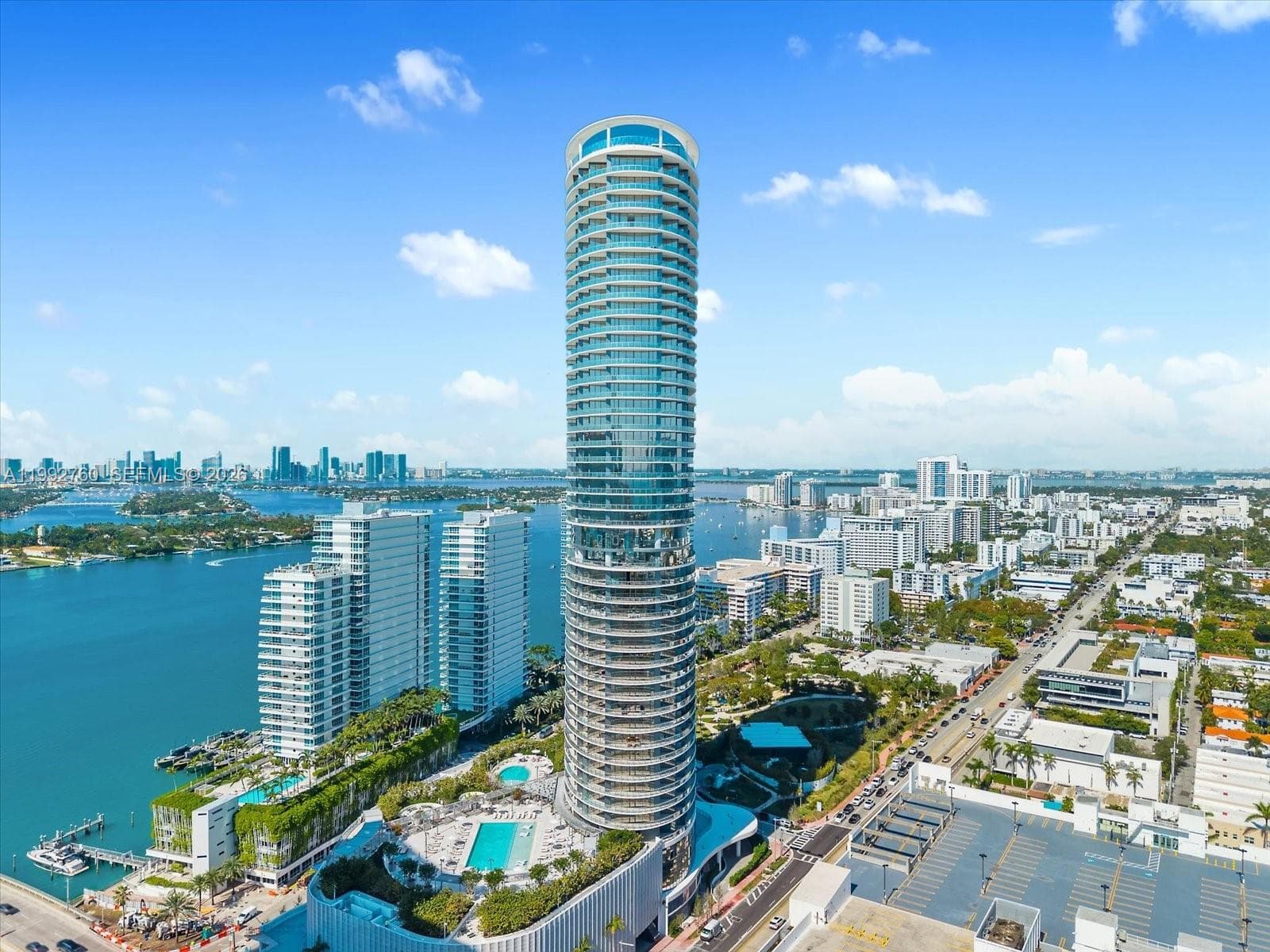 A11992760 — Miami Beach — 58